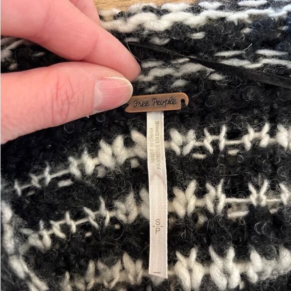 Free People Engineer Striped Cowl Neck Sweater Size S Wool Linen Mohair Boho - Picture 4 of 7